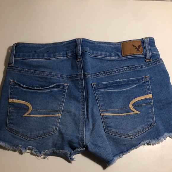 Jean shorts from American Eagle - Picture 2 of 4